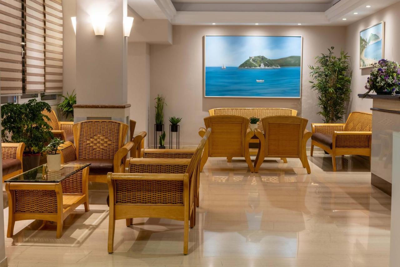 Hotel Serenity Tolón Esterno foto