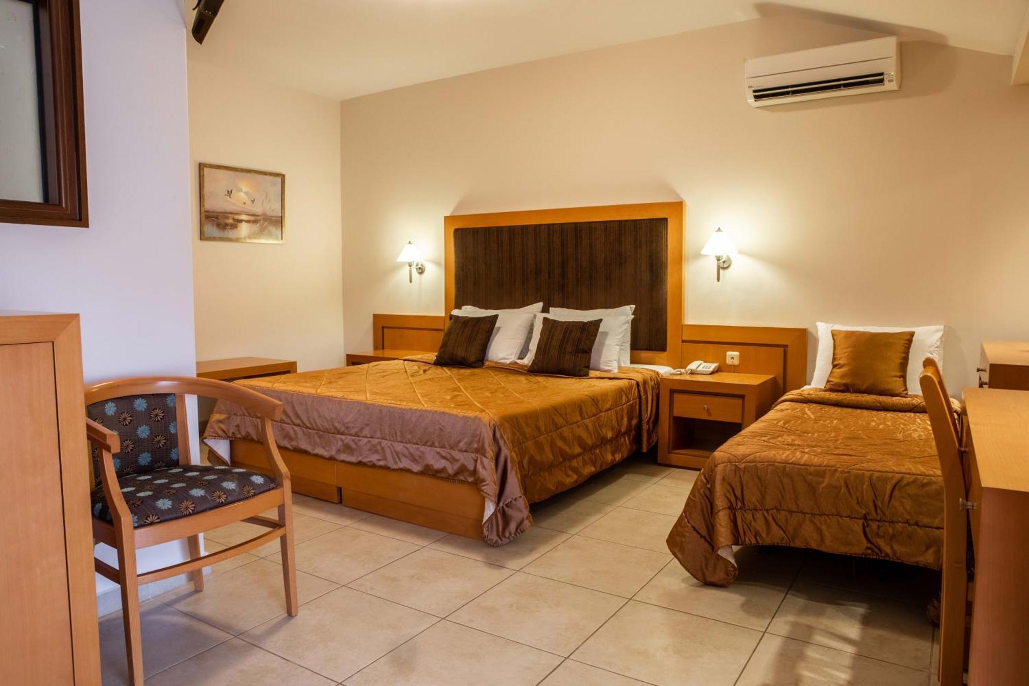 Hotel Serenity Tolón Esterno foto